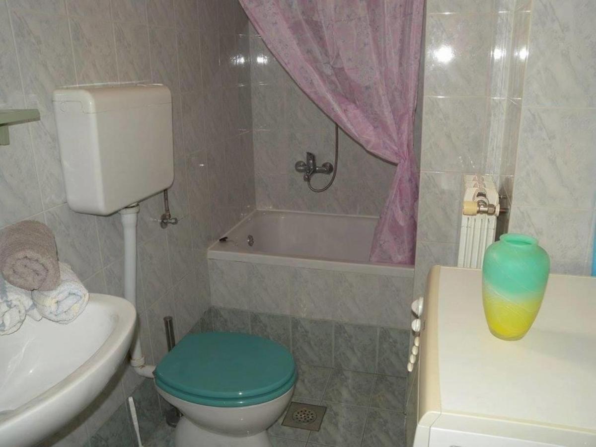 Apartment Drazen Мощенице Екстер'єр фото